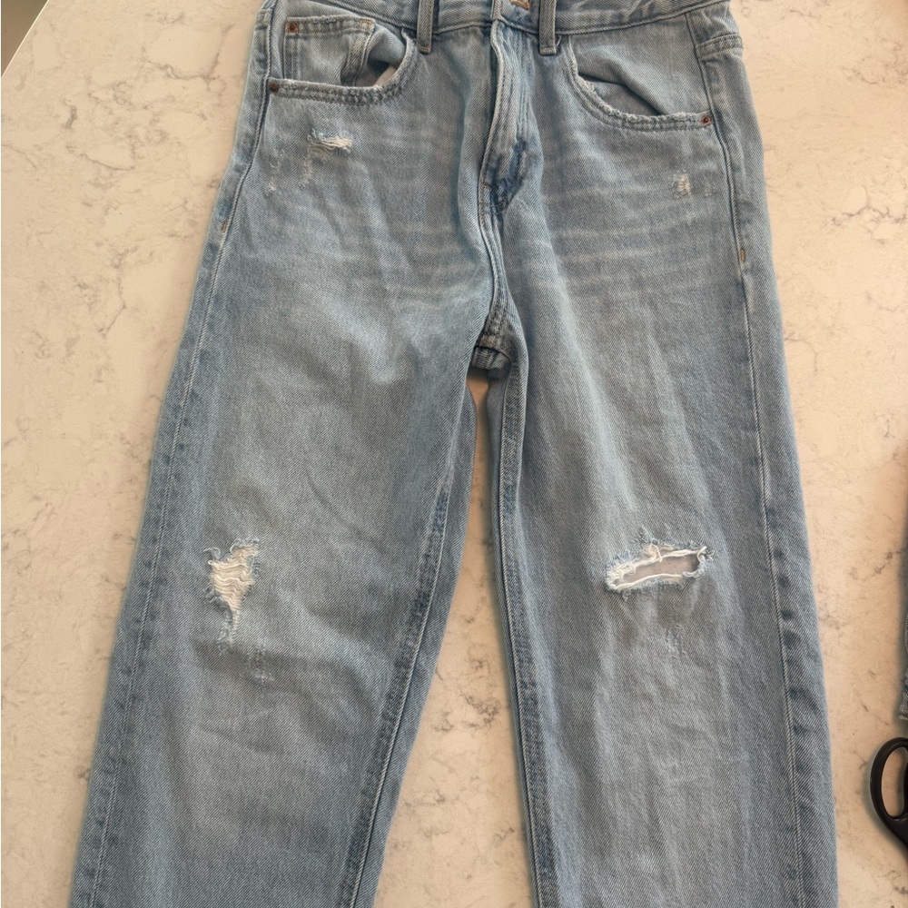 Zara Relaxed Light Blue mom fit 13/14 Jeans